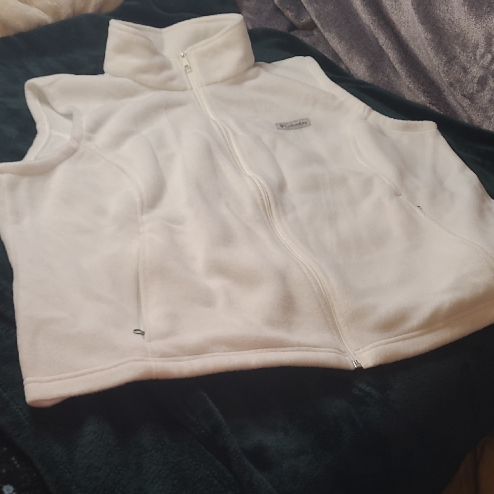 WAS $90  Columbia White Fleece Jacket
